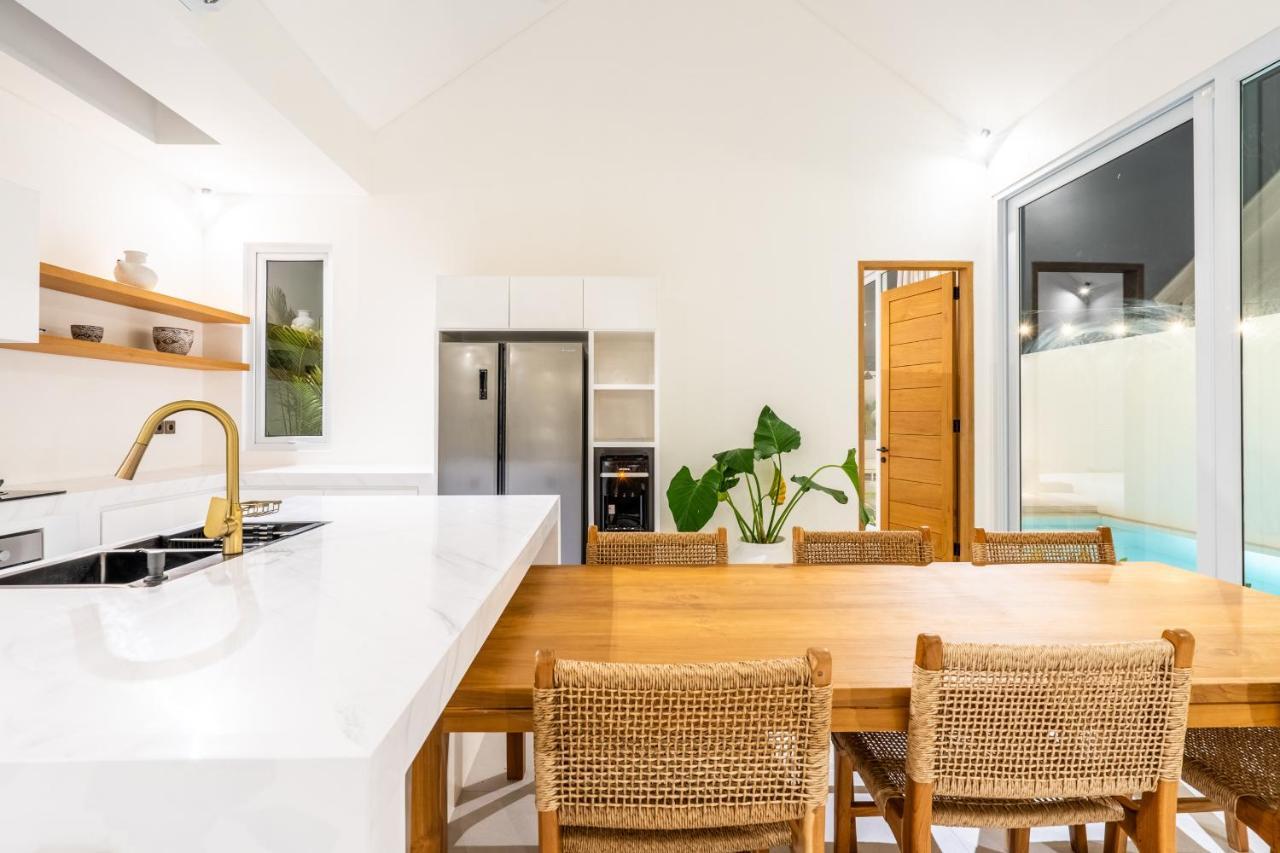 Casa Blanca Villa By Betterplace ウルワツ エクステリア 写真