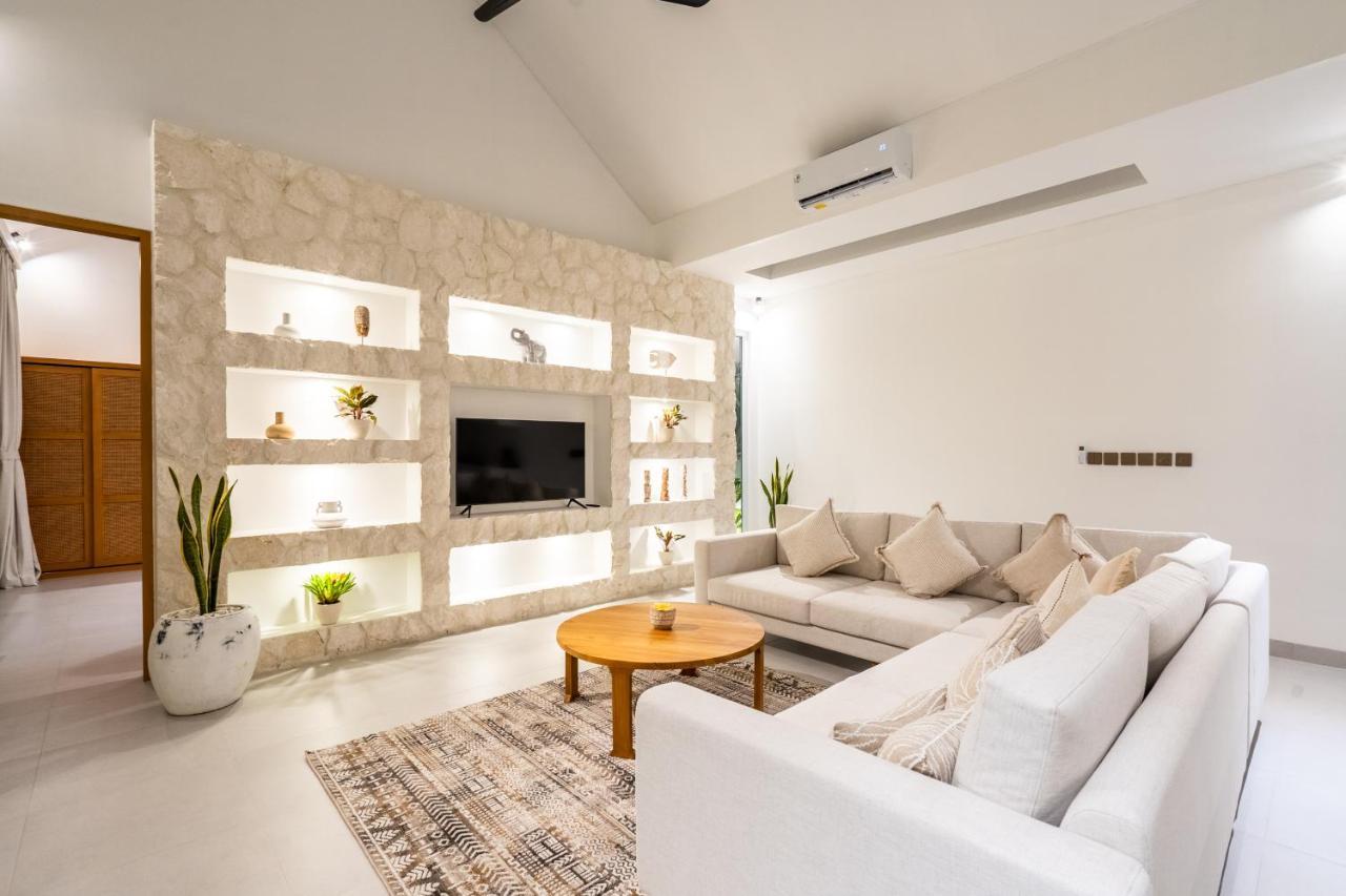 Casa Blanca Villa By Betterplace ウルワツ エクステリア 写真