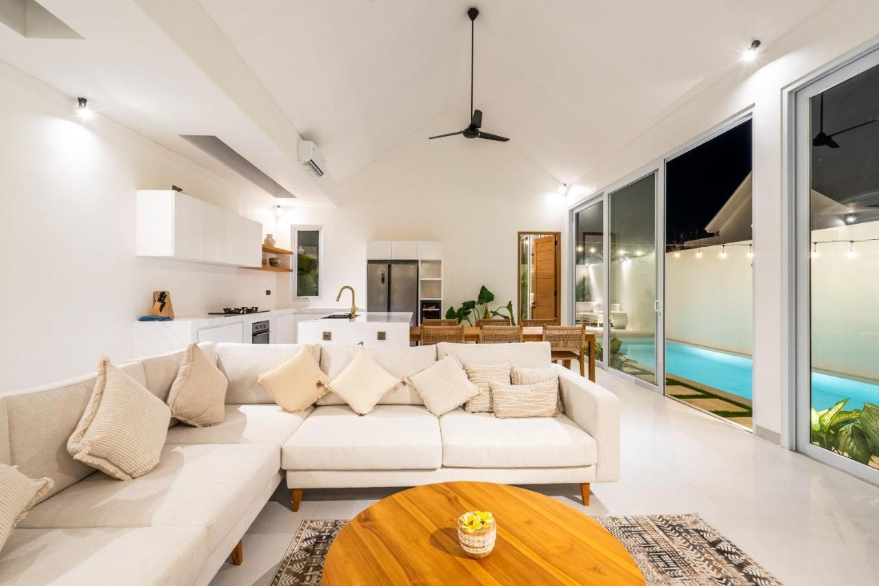 Casa Blanca Villa By Betterplace ウルワツ エクステリア 写真