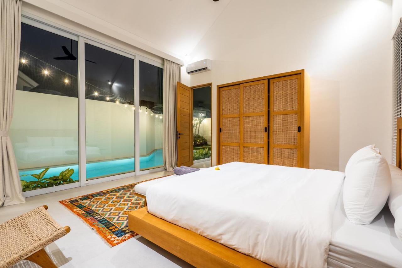 Casa Blanca Villa By Betterplace ウルワツ エクステリア 写真